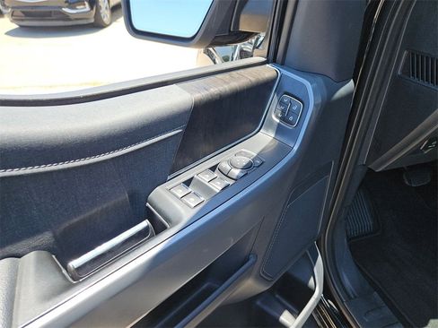 Used 2022 Ford F150 Lariat image 15