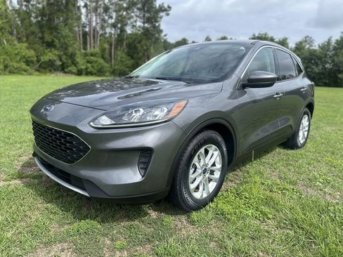 Used 2021 Ford Escape SE w/ Convenience Package FWD image 1