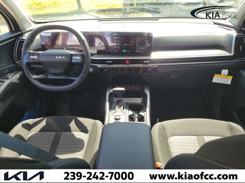 New 2026 Kia Sorento LX FWD image 14