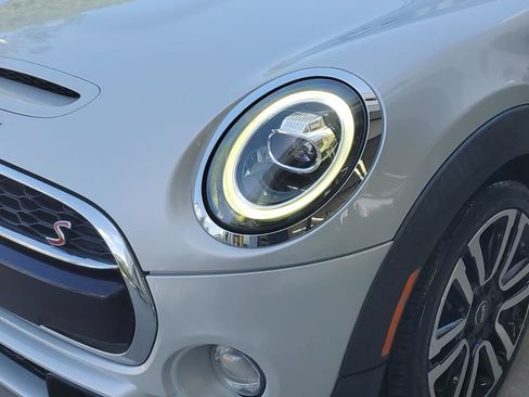 Used 2019 MINI Cooper S FWD image 12