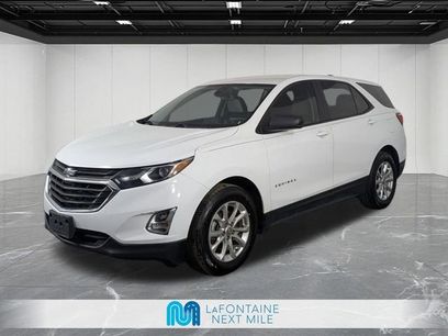 Used 2021 Chevrolet Equinox LS w/ LS Convenience Package