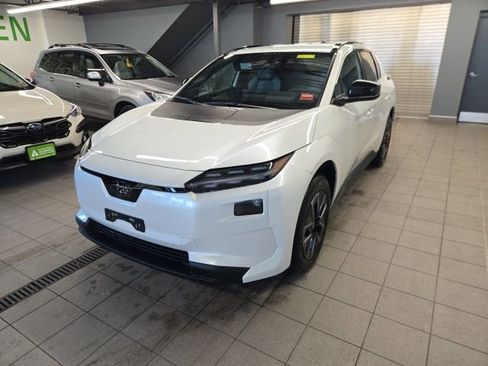 New 2026 Subaru Solterra Premium image 3