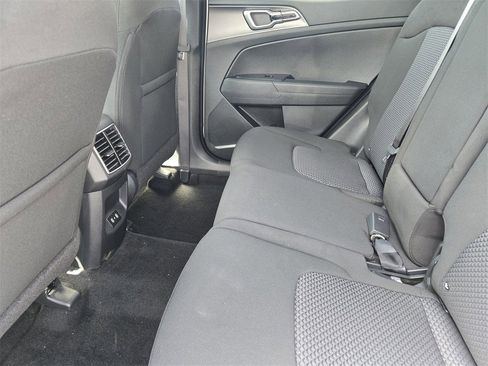 New 2026 Kia Sportage LX image 21