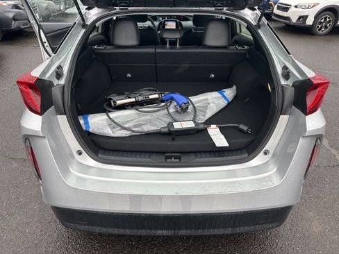 Used 2020 Toyota Prius Prime XLE image 25