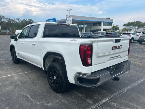 Used 2024 GMC Sierra 1500 SLE AWD/4WD image 7