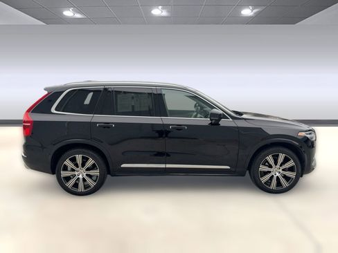 Certified 2021 Volvo XC90 T6 Inscription w/ Protection Package Premier image 8