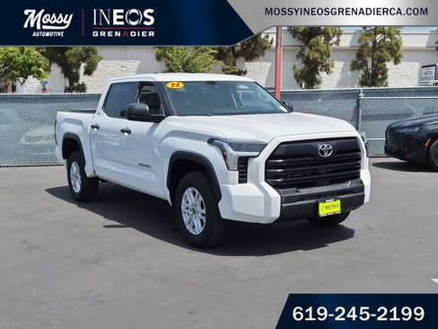 Used 2022 Toyota Tundra SR5 AWD/4WD image 2
