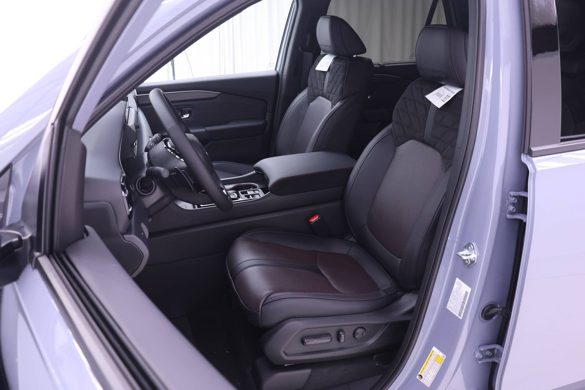 New 2026 Honda Pilot Black Edition image 4
