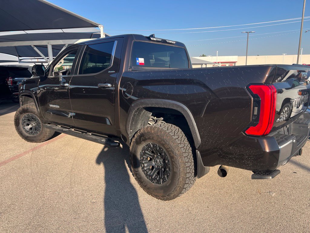 Used 2024 Toyota Tundra Limited w/ Power Package AWD/4WD image 4