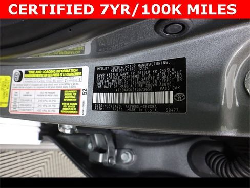 Used 2025 Toyota Camry SE w/ Convenience Package image 26