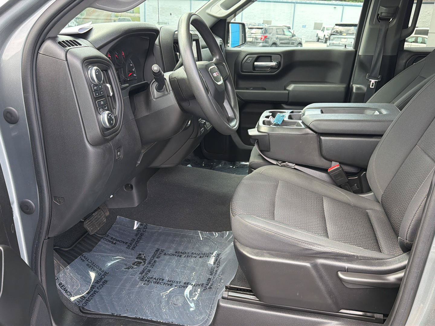 Used 2023 GMC Sierra 1500 Pro w/ Graphite Edition AWD/4WD image 10