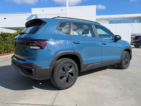 New 2026 Volkswagen Taos S FWD image 4