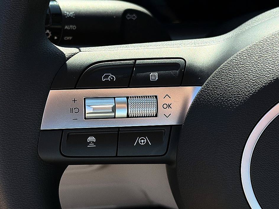 New 2026 Hyundai Tucson SEL Plus FWD image 13