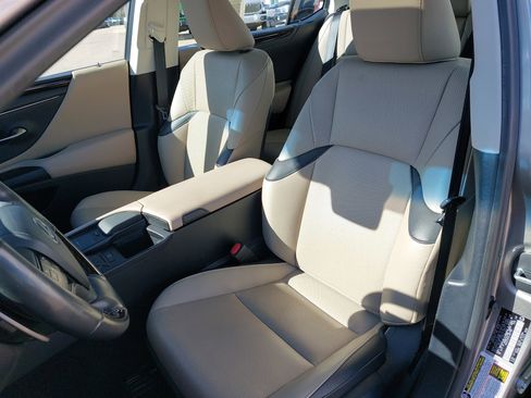 Used 2020 Lexus ES 350 w/ Premium Package image 17