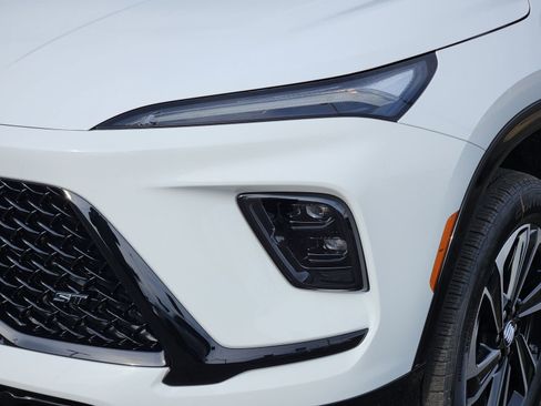 New 2026 Buick Enclave Sport Touring image 11