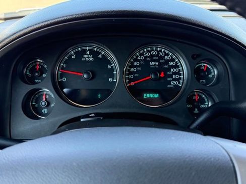 Used 2013 Chevrolet Silverado 1500 LTZ w/ LTZ Plus Package AWD/4WD image 28