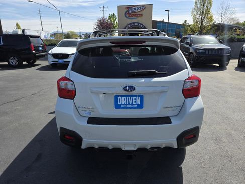Used 2017 Subaru Crosstrek 2.0i Premium image 6