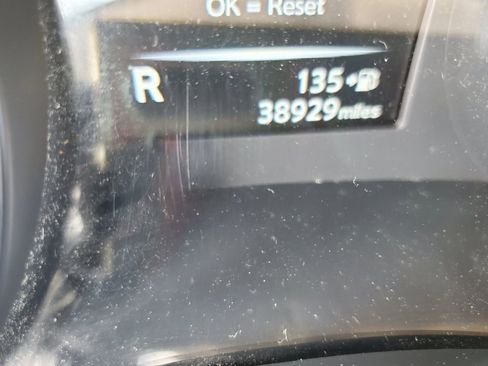 Used 2017 Nissan Rogue SV w/ SV Premium Package AWD/4WD image 49