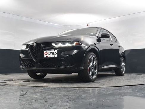 Used 2024 Alfa Romeo Tonale Veloce image 48