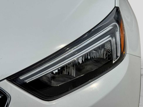 Used 2020 Buick Encore Preferred w/ Safety Package FWD image 10