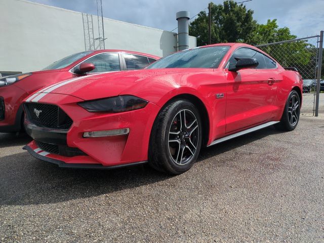 Used 2020 Ford Mustang GT w/ Equipment Group 301A RWD image 2