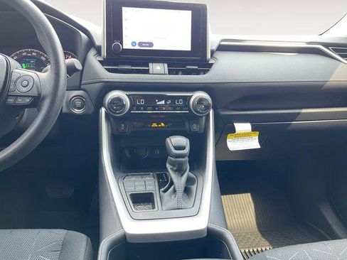 Certified 2025 Toyota RAV4 XLE AWD/4WD image 11