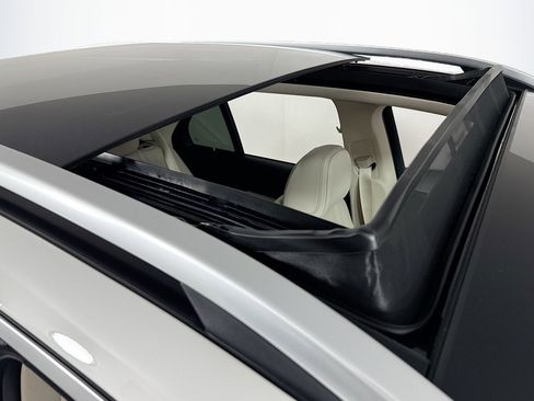 New 2026 Mercedes-Benz GLE 450e 4MATIC image 21