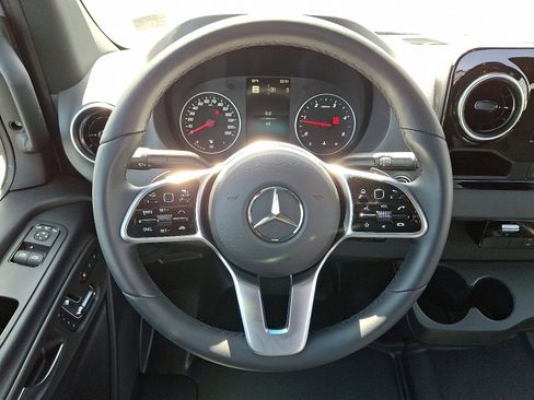 Used 2024 Mercedes-Benz Sprinter 144 Cargo image 20