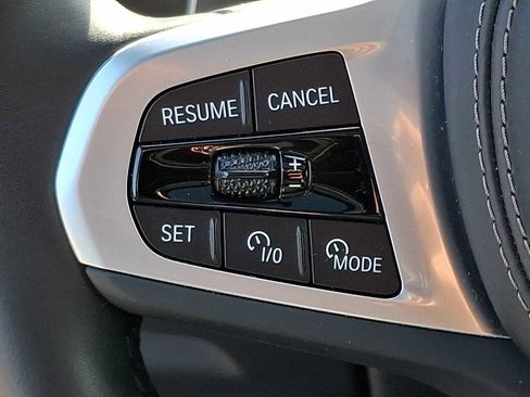 Certified 2024 BMW X7 xDrive40i w/ M Sport Package AWD/4WD image 24