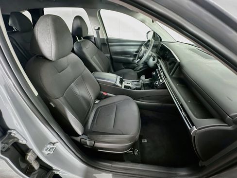 Used 2025 Hyundai Tucson SEL AWD/4WD image 31