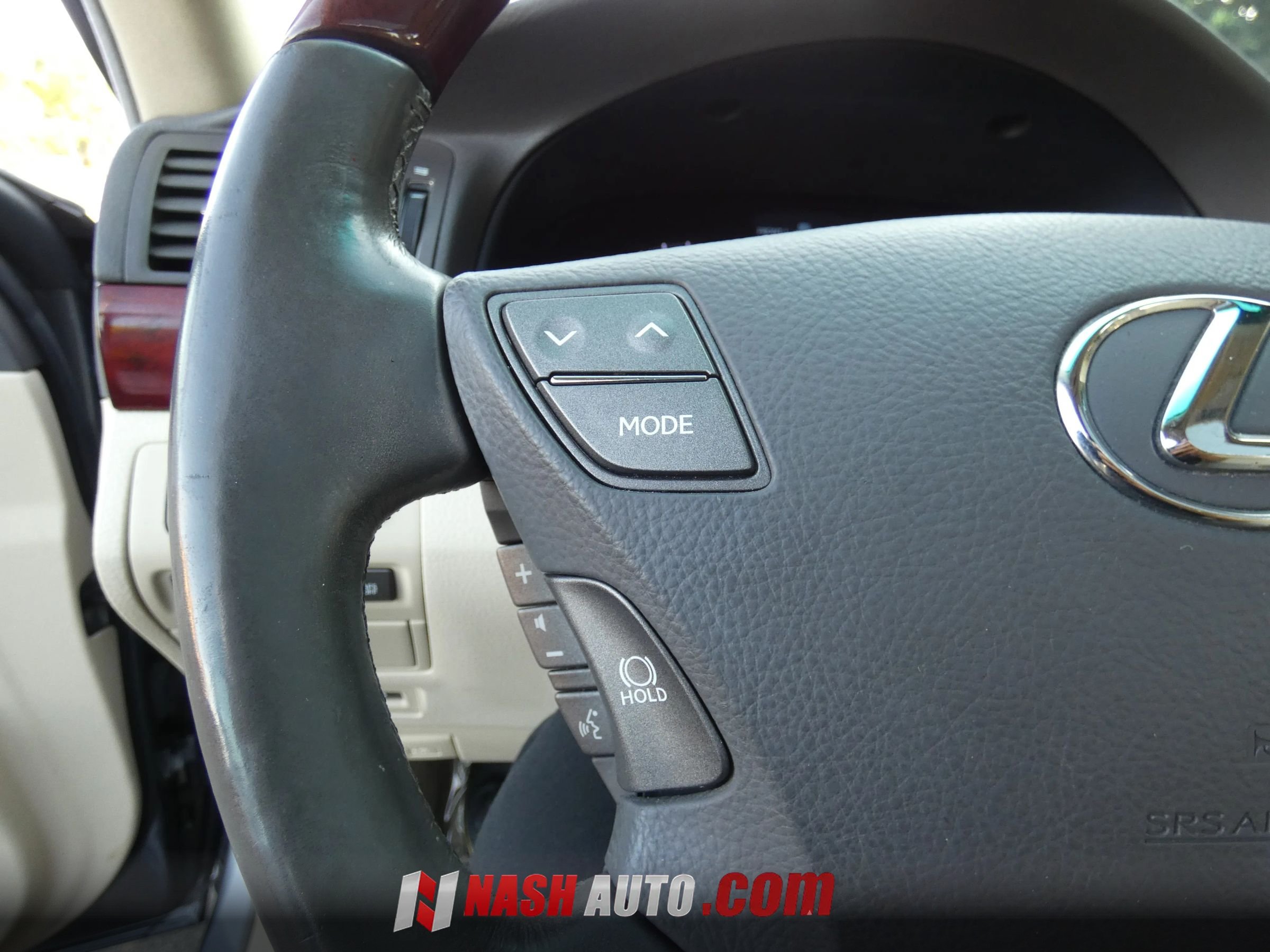 Used 2012 Lexus LS 460 w/ Luxury Value Edition RWD image 68