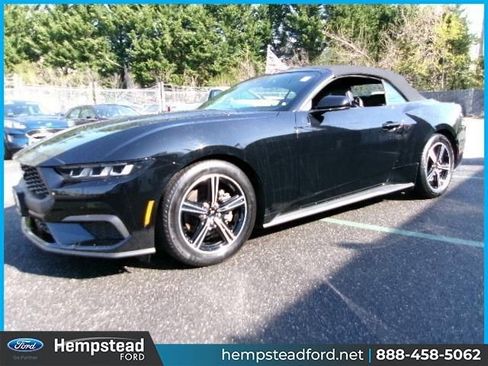 Certified 2025 Ford Mustang Premium RWD image 1