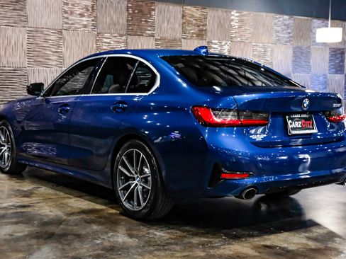 Used 2021 BMW 330i Sedan w/ Driving Assistance Package image 11