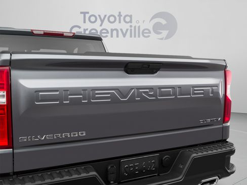 Used 2020 Chevrolet Silverado 1500 Custom w/ Custom Value Package AWD/4WD image 55
