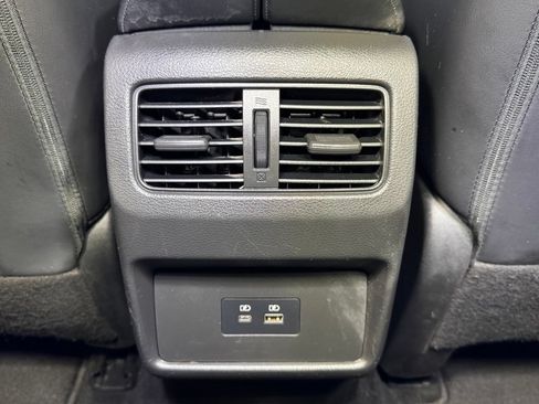 Used 2023 Nissan Rogue SV w/ SV Premium B Package AWD/4WD image 43