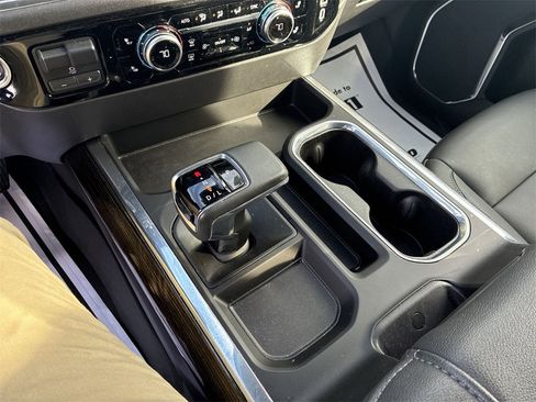 Used 2025 GMC Sierra 1500 Elevation w/ Elevation Premium Package image 18