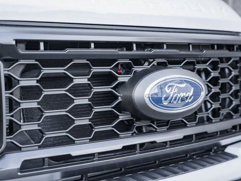 New 2026 Ford F250 Platinum image 15