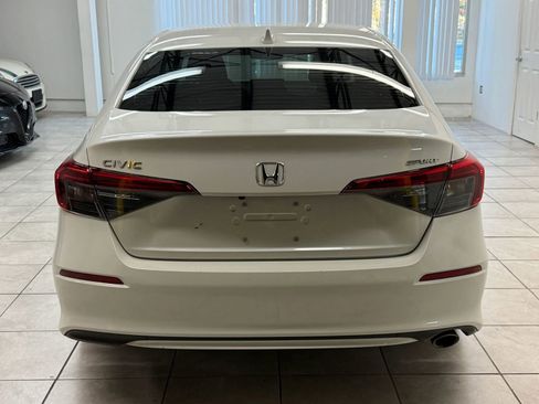 Used 2024 Honda Civic Sport image 8