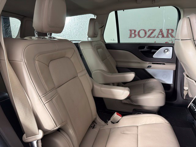 Certified 2023 Lincoln Aviator Reserve w/ Equipment Group 201A AWD/4WD image 34