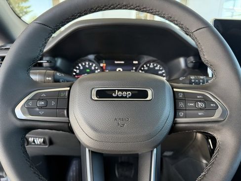 New 2026 Jeep Compass Limited image 20