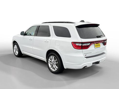 Used 2024 Dodge Durango GT image 3