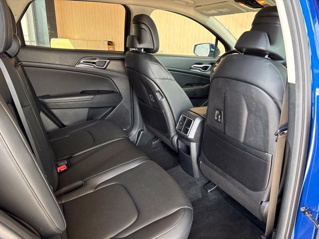 Certified 2023 Kia Sportage EX AWD/4WD image 22