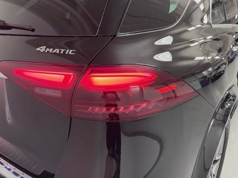 Certified 2025 Mercedes-Benz GLE 350 4MATIC image 10