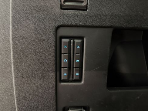 Used 2018 Ford Expedition Max Limited AWD/4WD image 46