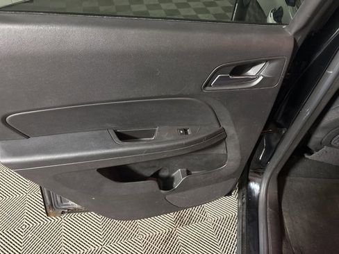 Used 2015 GMC Terrain SLE image 15