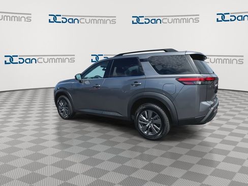 Used 2023 Nissan Pathfinder SV w/ Cargo Package AWD/4WD image 6