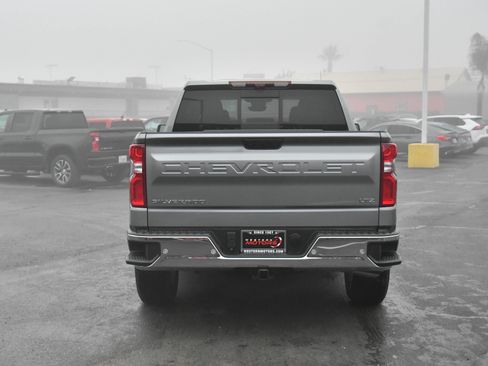 Used 2025 Chevrolet Silverado 1500 LTZ w/ Technology Package image 7