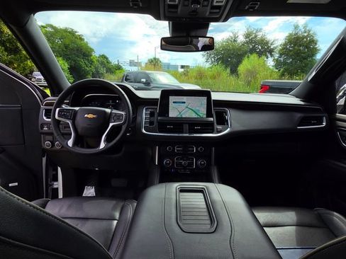 Used 2023 Chevrolet Suburban Premier RWD image 28