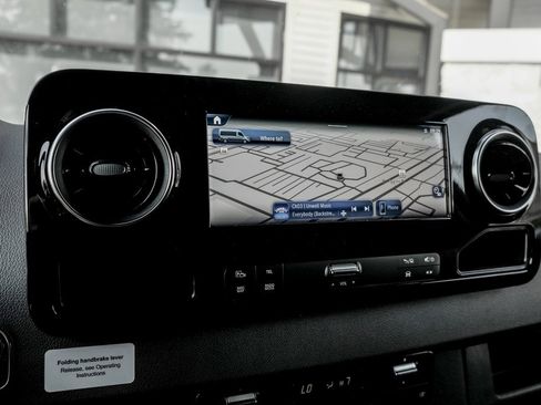 New 2025 Mercedes-Benz Sprinter 2500 image 16