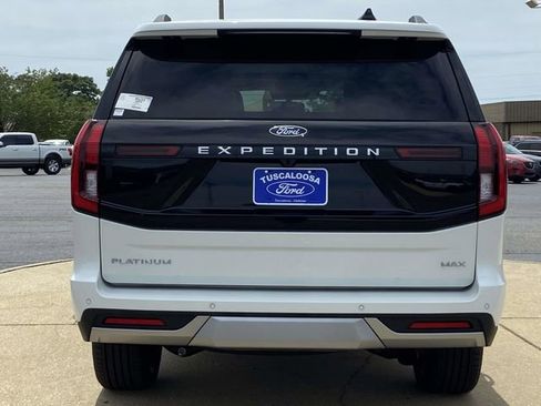 New 2026 Ford Expedition Max Platinum AWD/4WD image 3